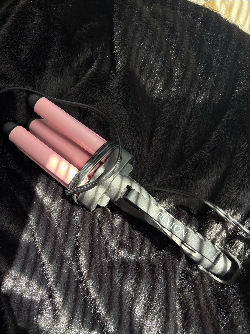 Triple Barrel Hair Waver Pink 🌸 Beach Waves Tool